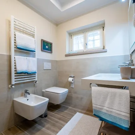 بيت ضيافة Il Nido Degli Usignoli With Bikes Storage 4*